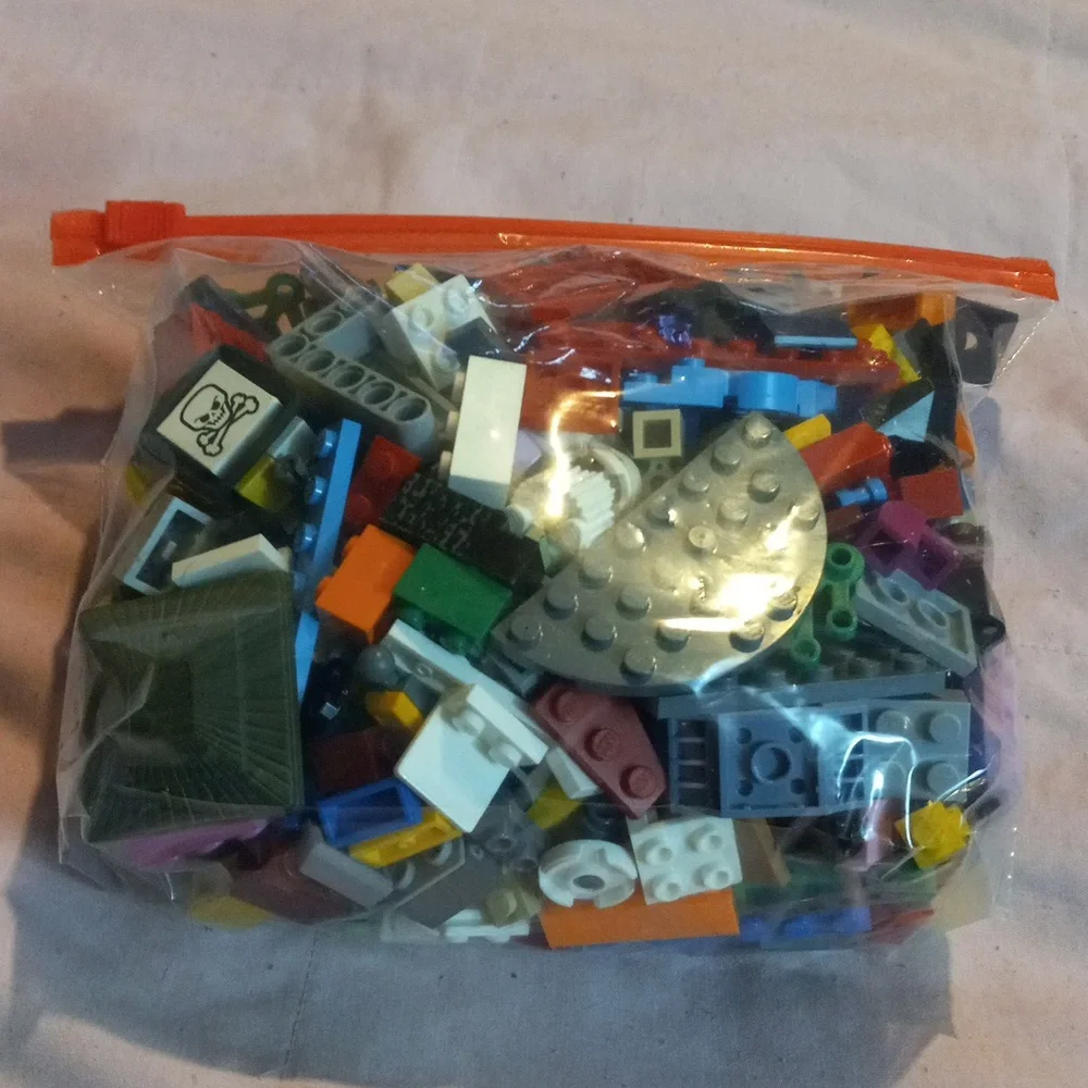 Lego lot 10 mixed lot of Legos